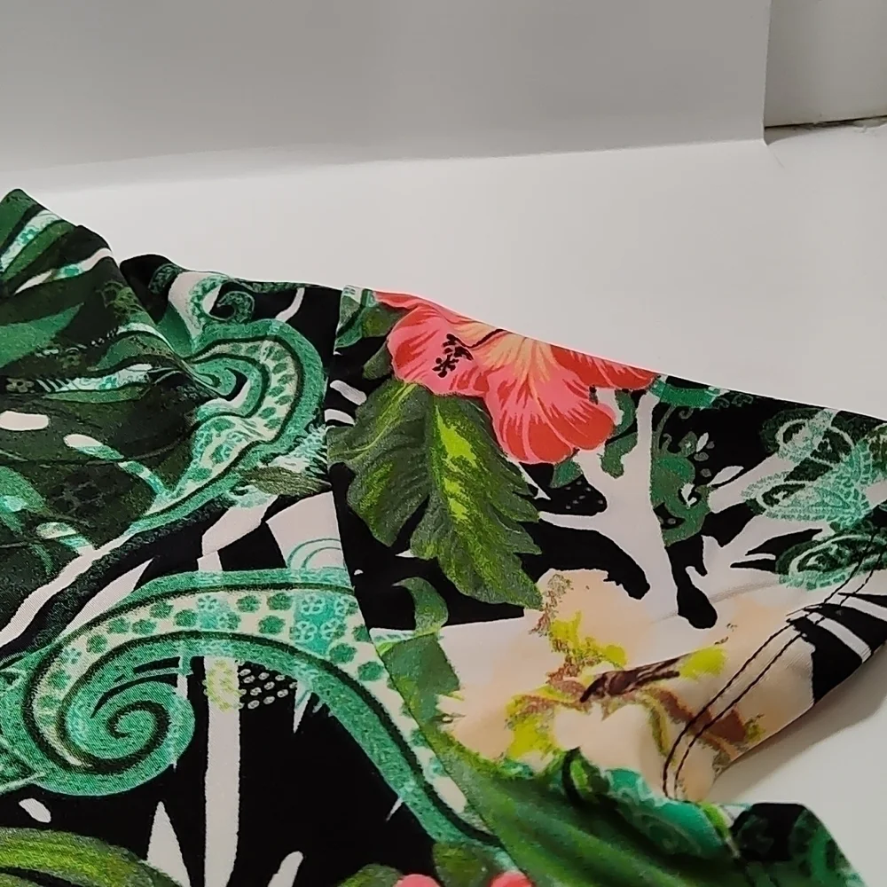 🌺 Attitudes Women’s Multicolor Floral Blouse – Size LP - Picture 4 of 5